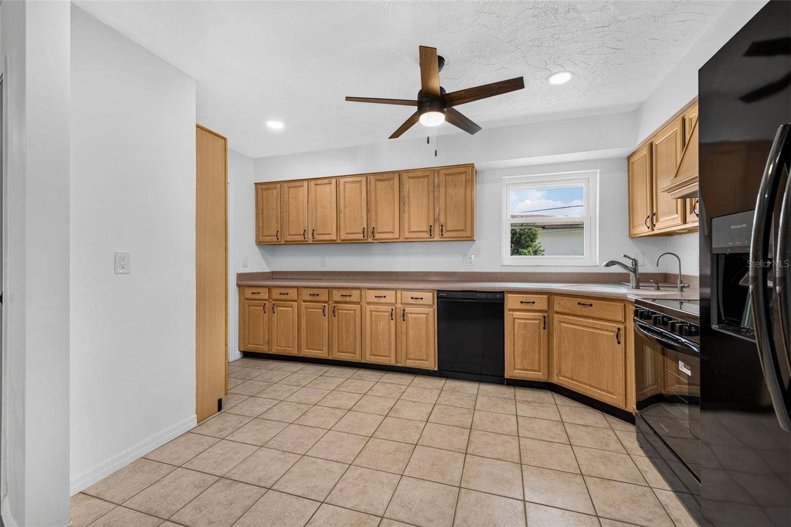 4014 ALABAMA AVENUE NE, St Petersburg, FL 33703