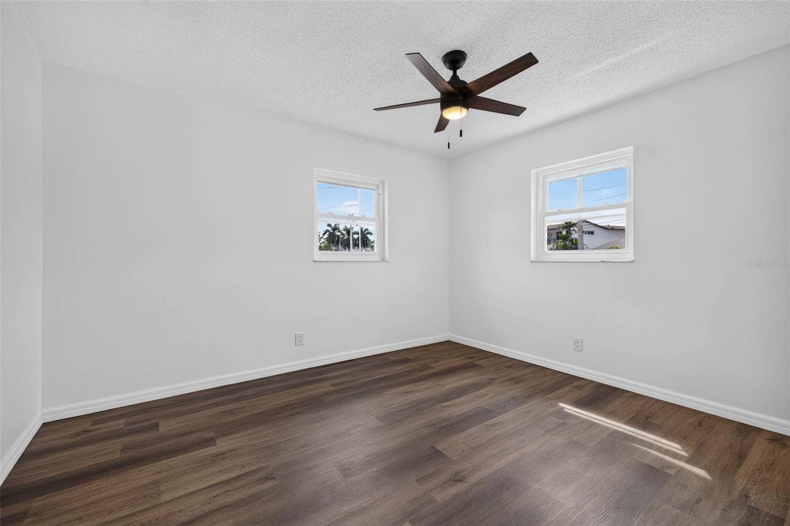 4014 ALABAMA AVENUE NE, St Petersburg, FL 33703