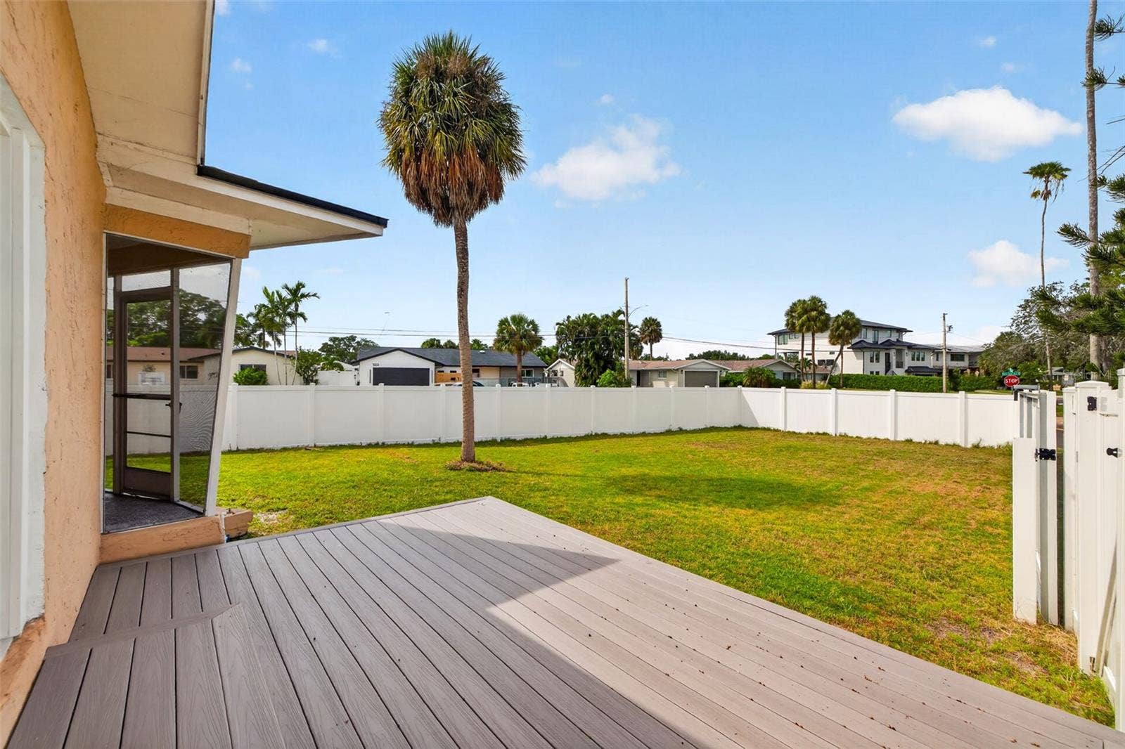 4014 ALABAMA AVENUE NE, St Petersburg, FL 33703
