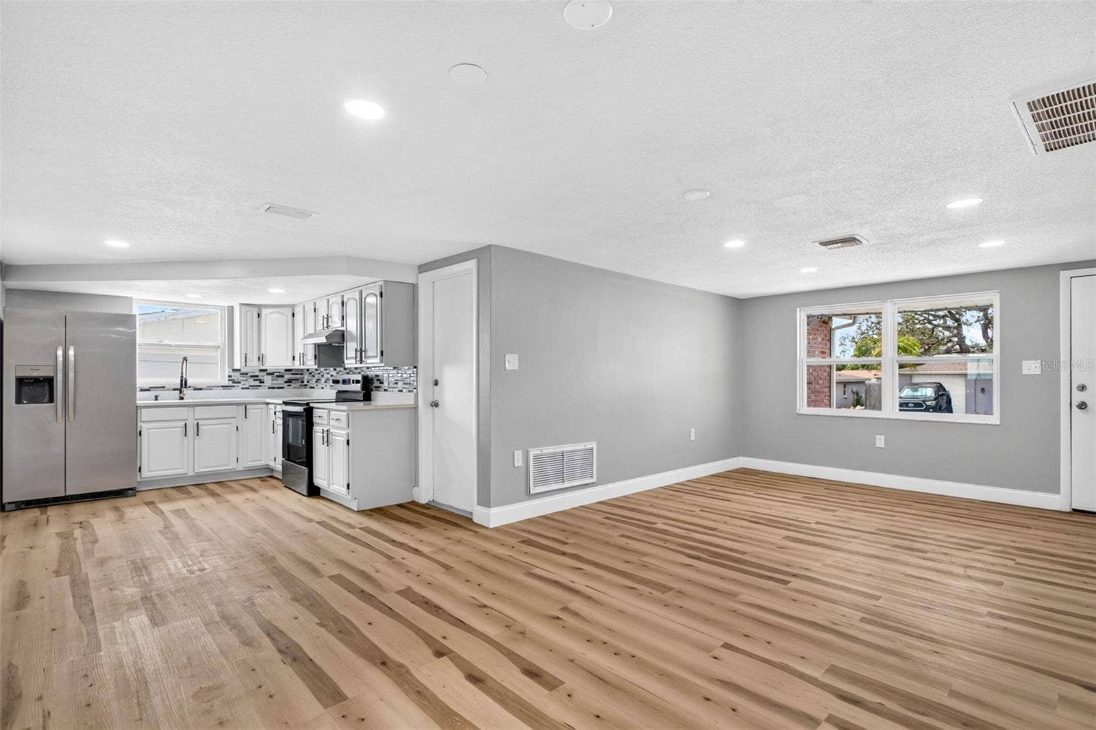 9516 GRAY FOX LANE, Port Richey, FL 34668 Open Floorplan