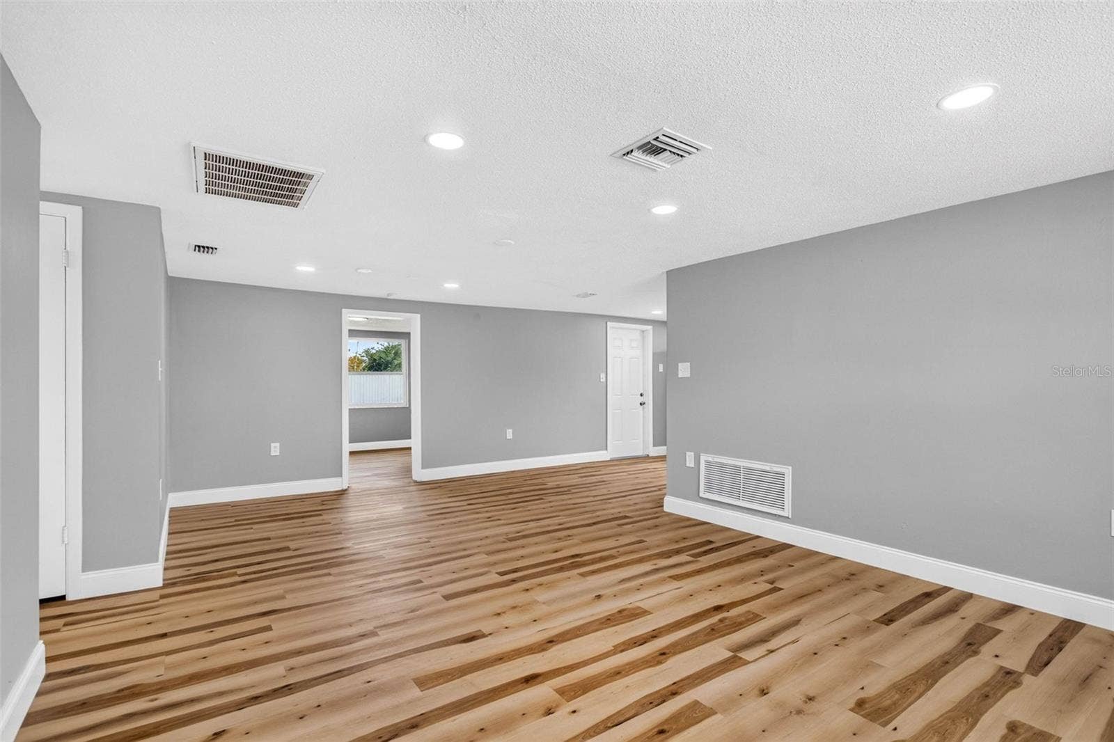 9516 GRAY FOX LANE, Port Richey, FL 34668 Dining