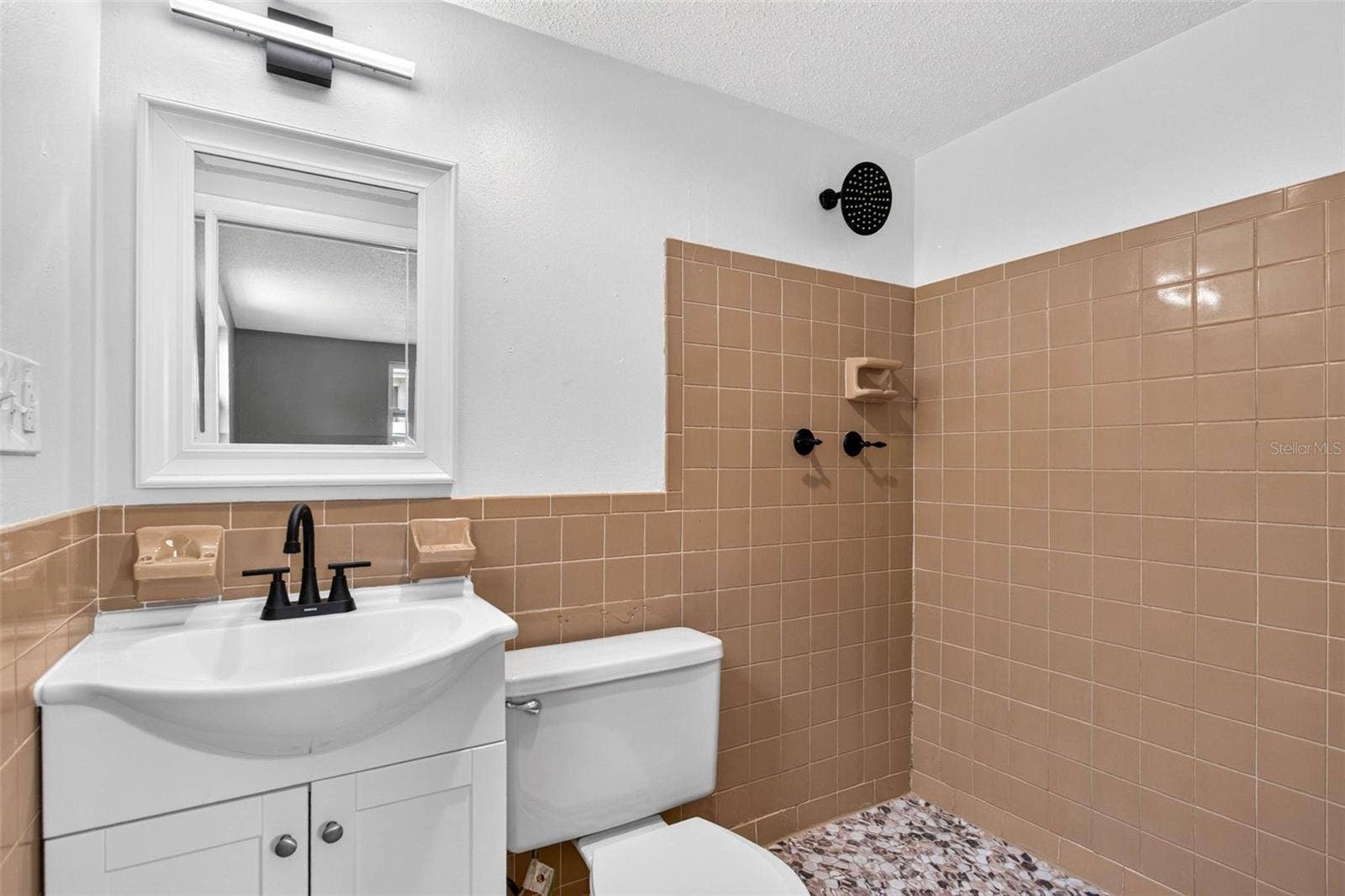 9516 GRAY FOX LANE, Port Richey, FL 34668 Main Bath