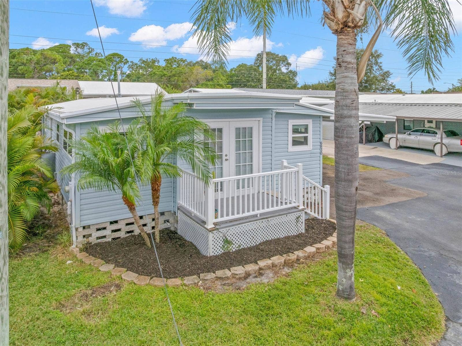 6830 AMERICANA DRIVE NE, #127, St Petersburg, FL 33702
