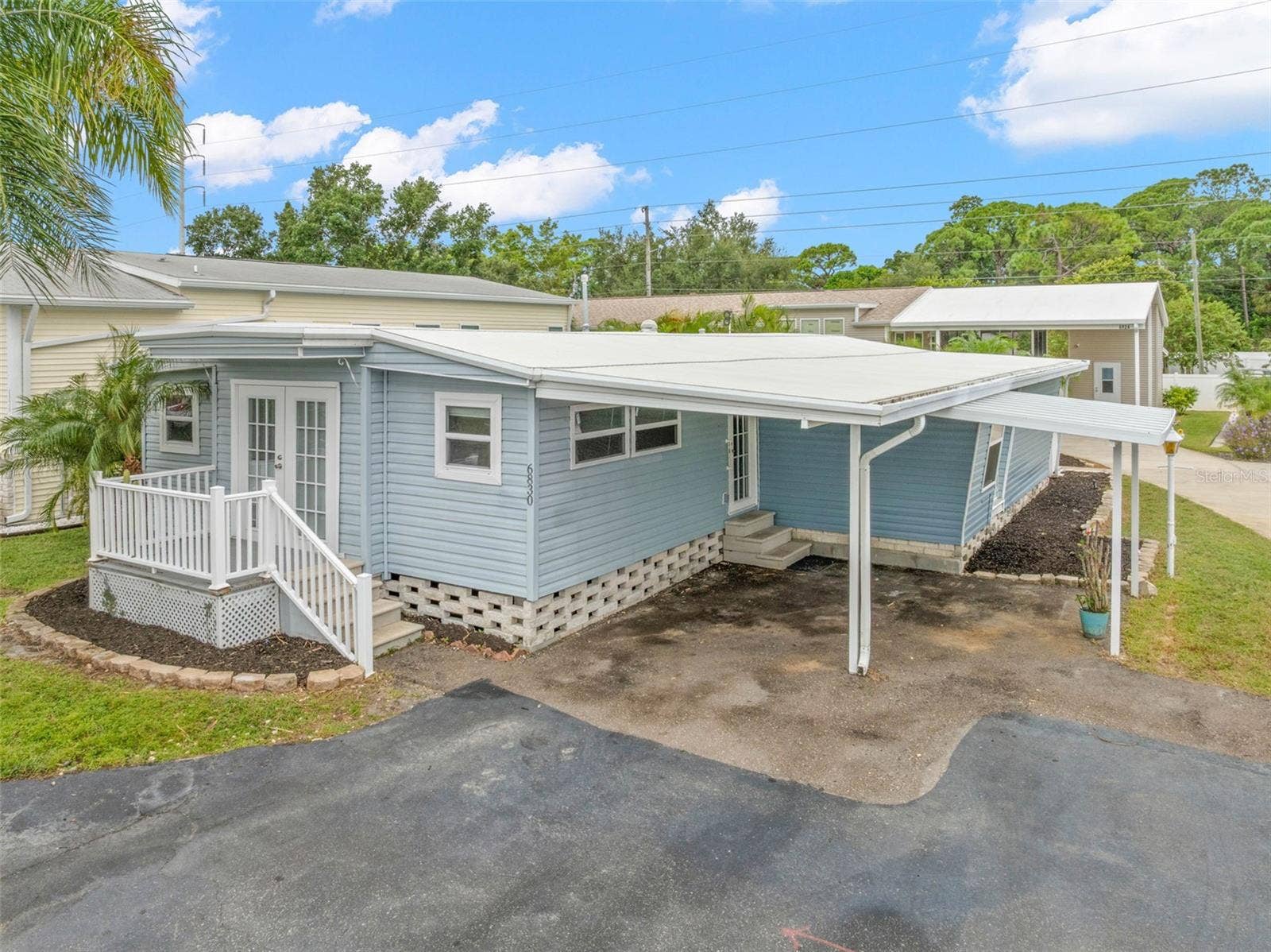 6830 AMERICANA DRIVE NE, #127, St Petersburg, FL 33702