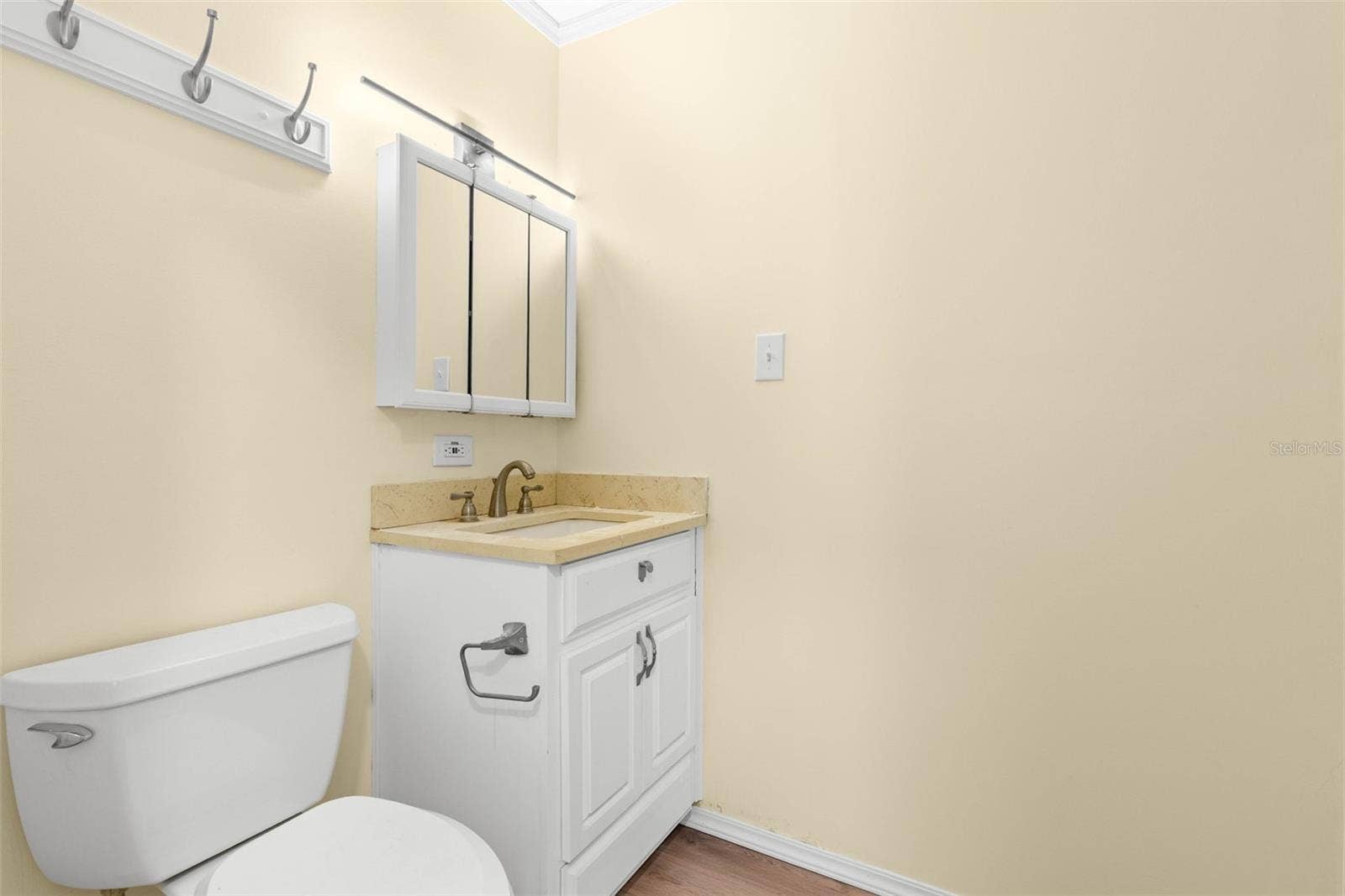 ensuite bath