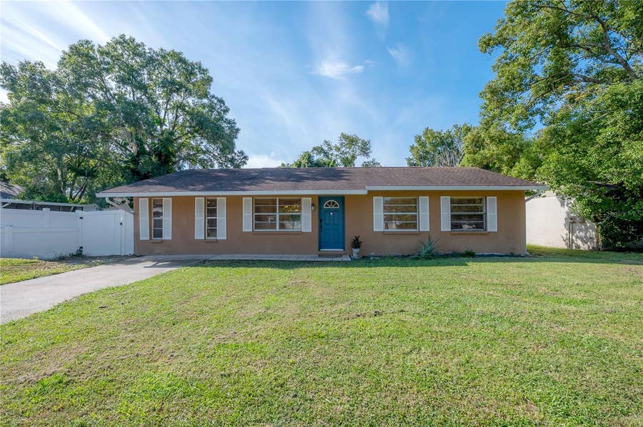 Property photo for 21610 LAGOON DRIVE, Lutz, FL