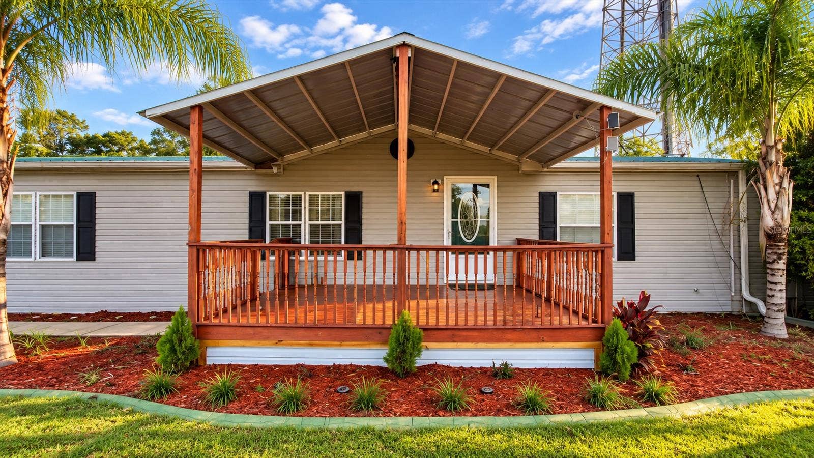 12831 HAWK HILL DRIVE, Thonotosassa, FL 33592