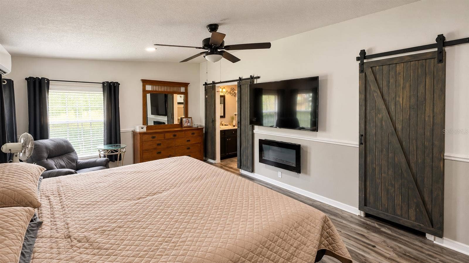 12831 HAWK HILL DRIVE, Thonotosassa, FL 33592