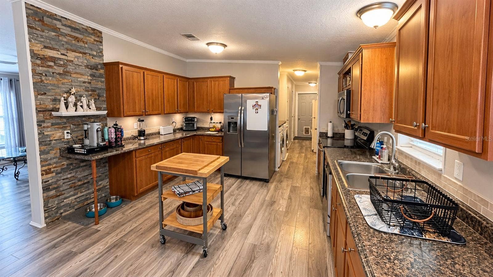 12831 HAWK HILL DRIVE, Thonotosassa, FL 33592