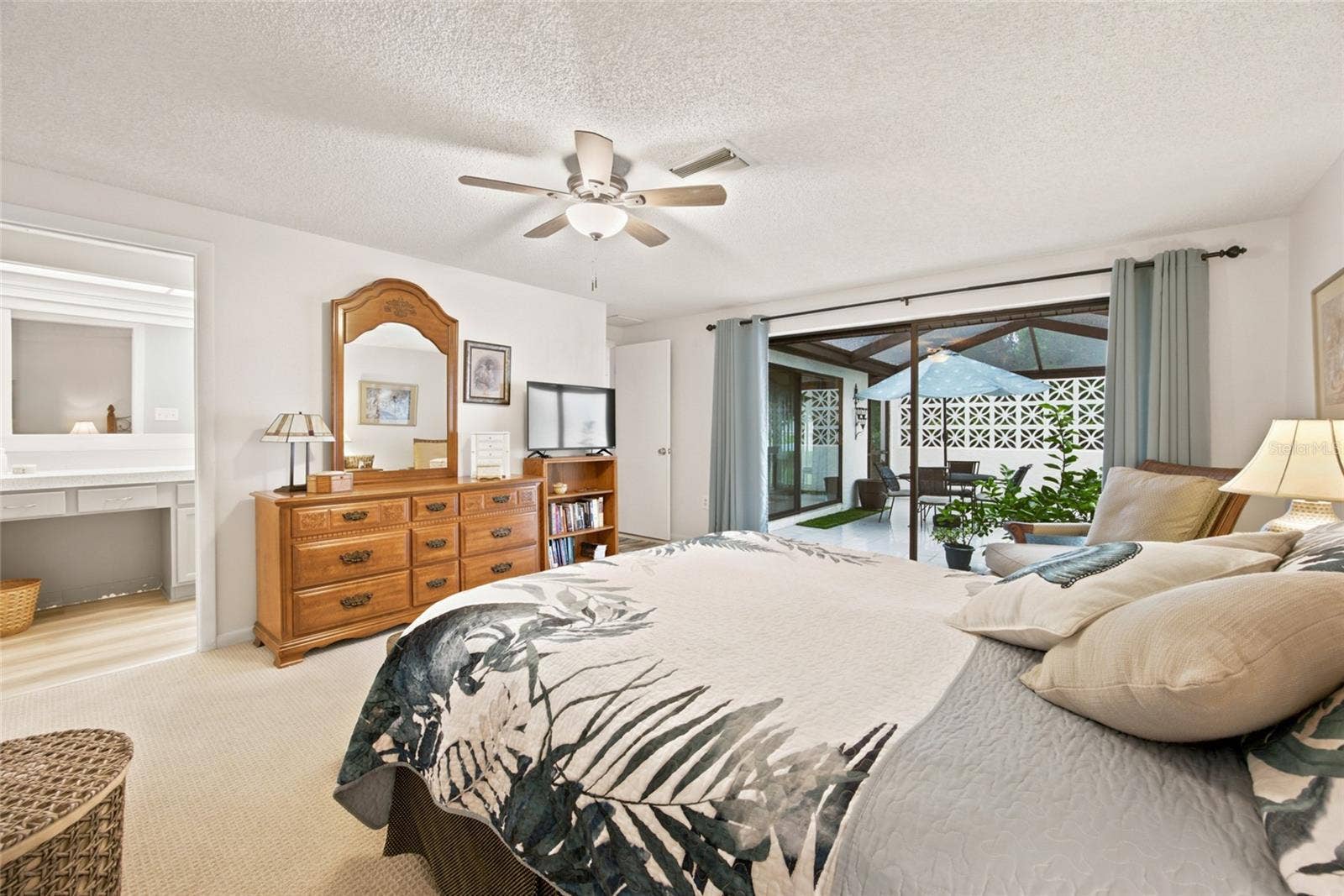 1 QUAIL RUN, Homosassa, FL 34446 Imagine Having Privacy While Having Natural Light in Your Bedroom.