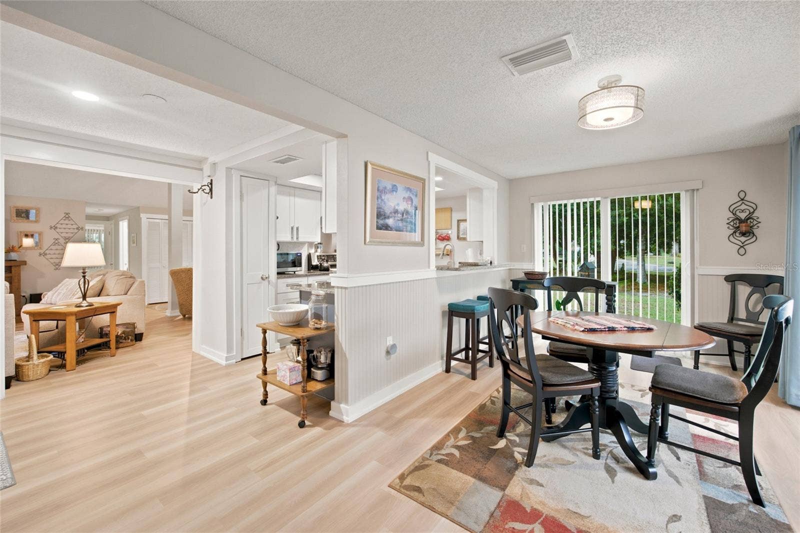 1 QUAIL RUN, Homosassa, FL 34446 Dinette Area Off Kitchen - New Flooring