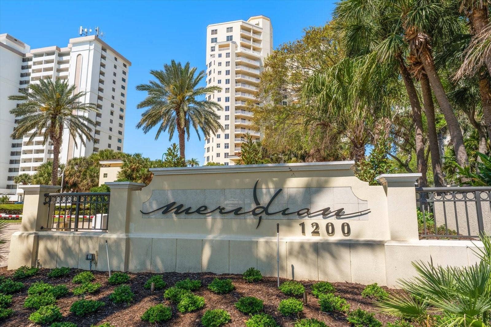 1200 GULF BOULEVARD, #1704, Clearwater, FL 33767 1200 GULF BOULEVARD, #1704, Clearwater, FL 33767