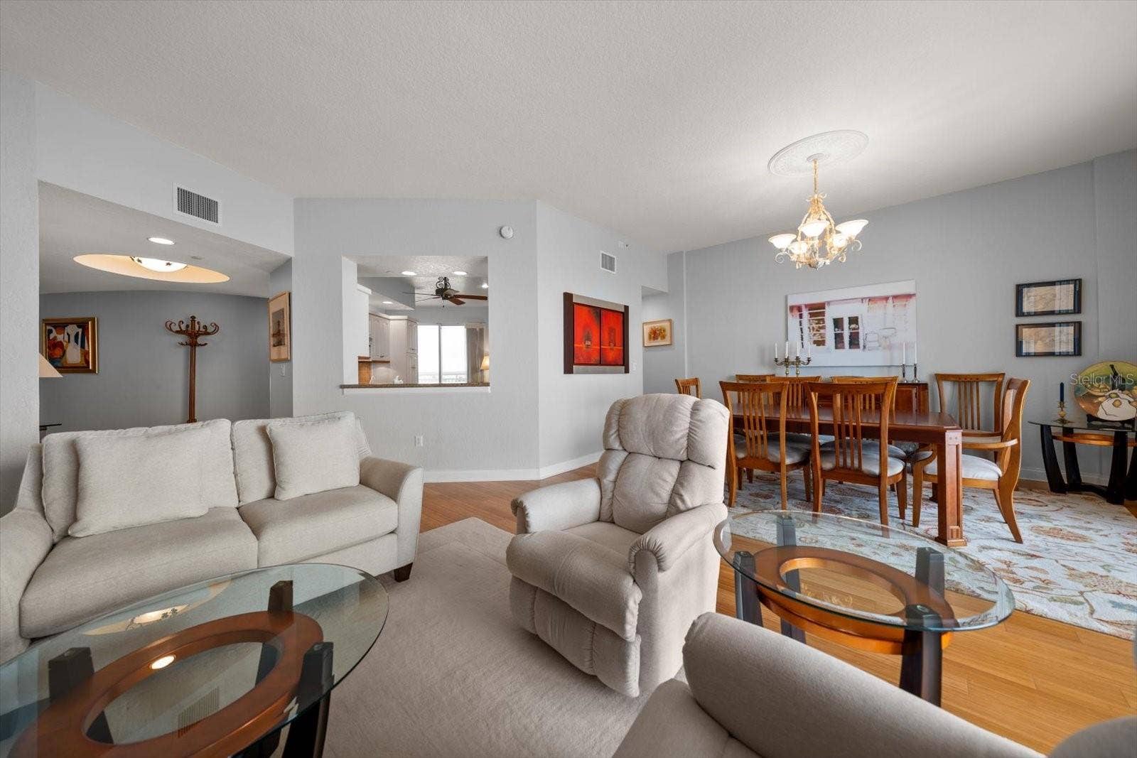 1200 GULF BOULEVARD, #1704, Clearwater, FL 33767 1200 GULF BOULEVARD, #1704, Clearwater, FL 33767
