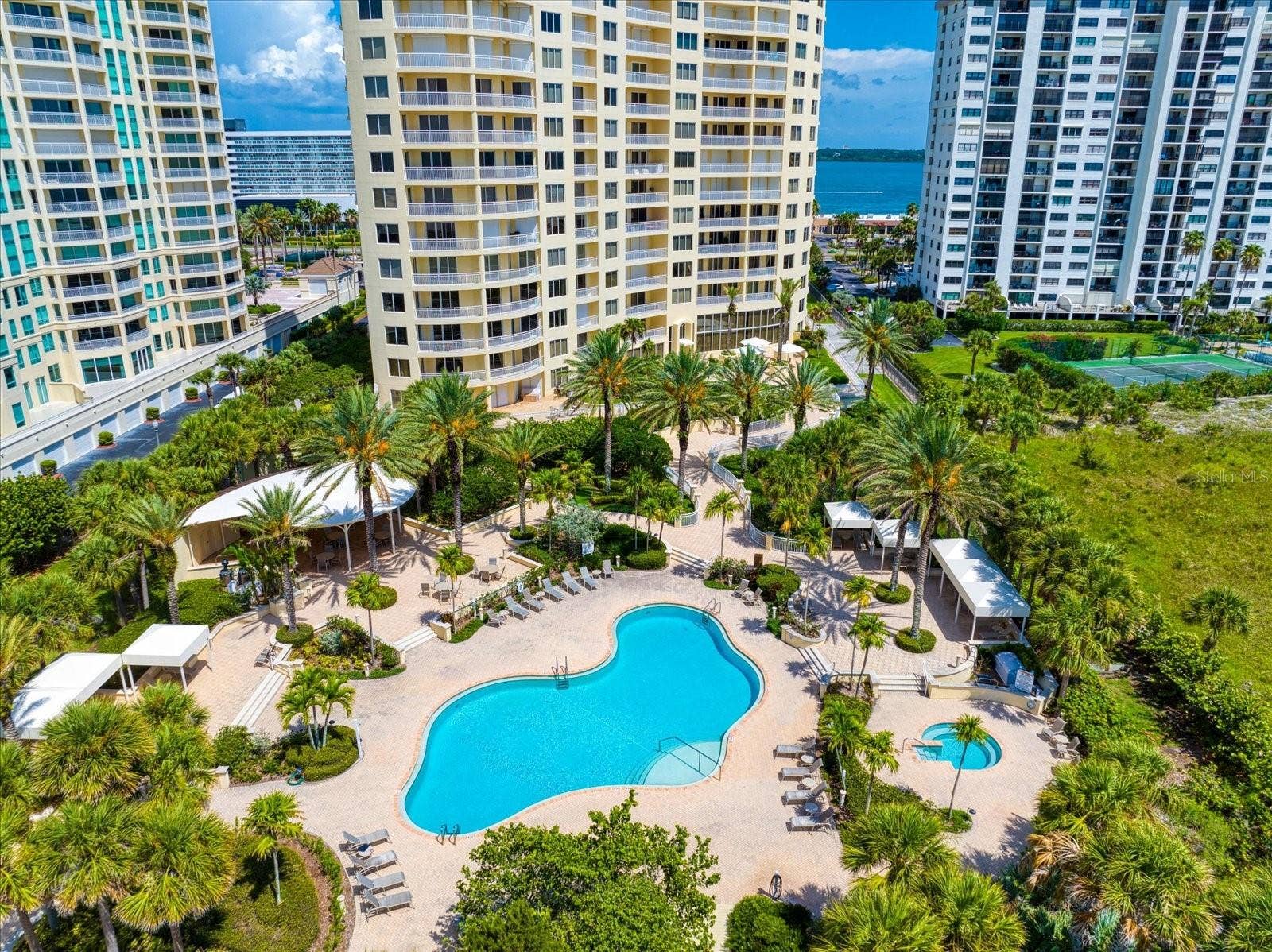 1200 GULF BOULEVARD, #1704, Clearwater, FL 33767 1200 GULF BOULEVARD, #1704, Clearwater, FL 33767