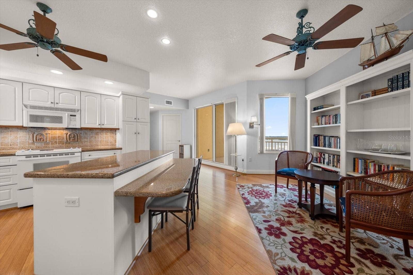 1200 GULF BOULEVARD, #1704, Clearwater, FL 33767 1200 GULF BOULEVARD, #1704, Clearwater, FL 33767