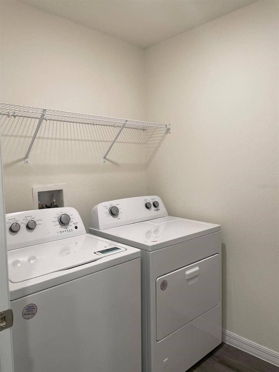 36117 SUNFLOWER HILL DRIVE, Zephyrhills, FL 33541 Laundry