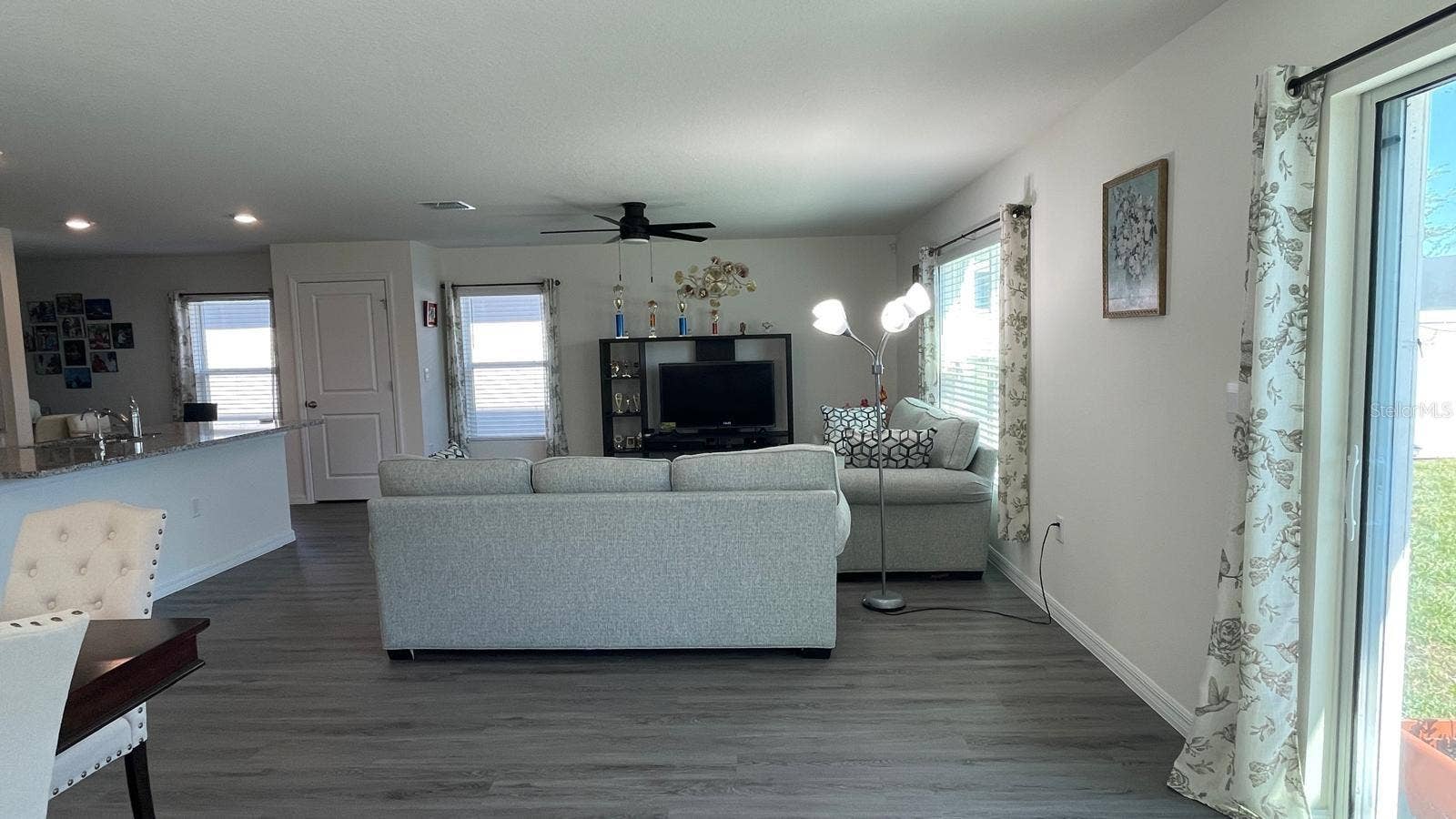 36117 SUNFLOWER HILL DRIVE, Zephyrhills, FL 33541 Great Room