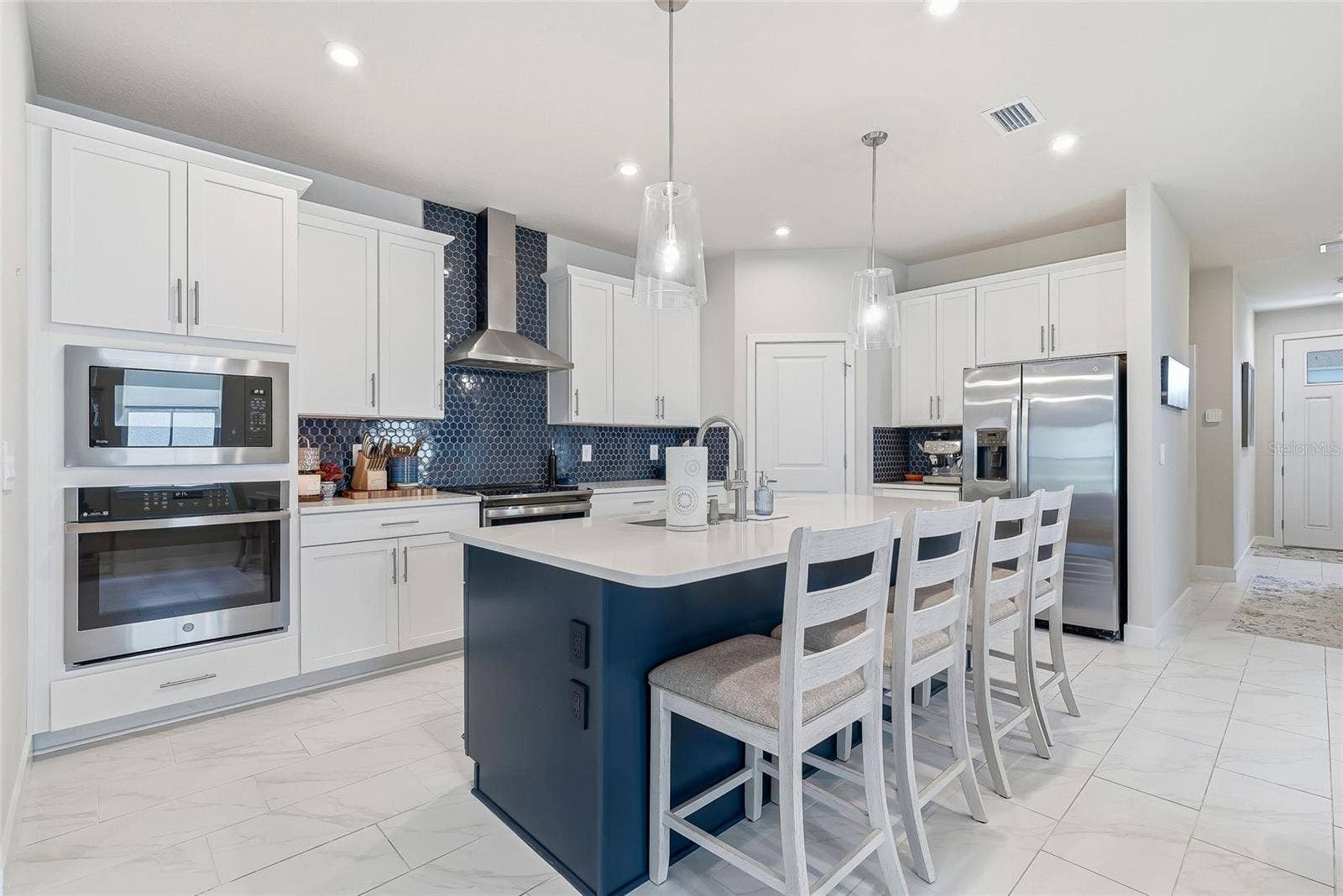 14437 MAIDEN TERRACE, Lakewood Ranch, FL 34211