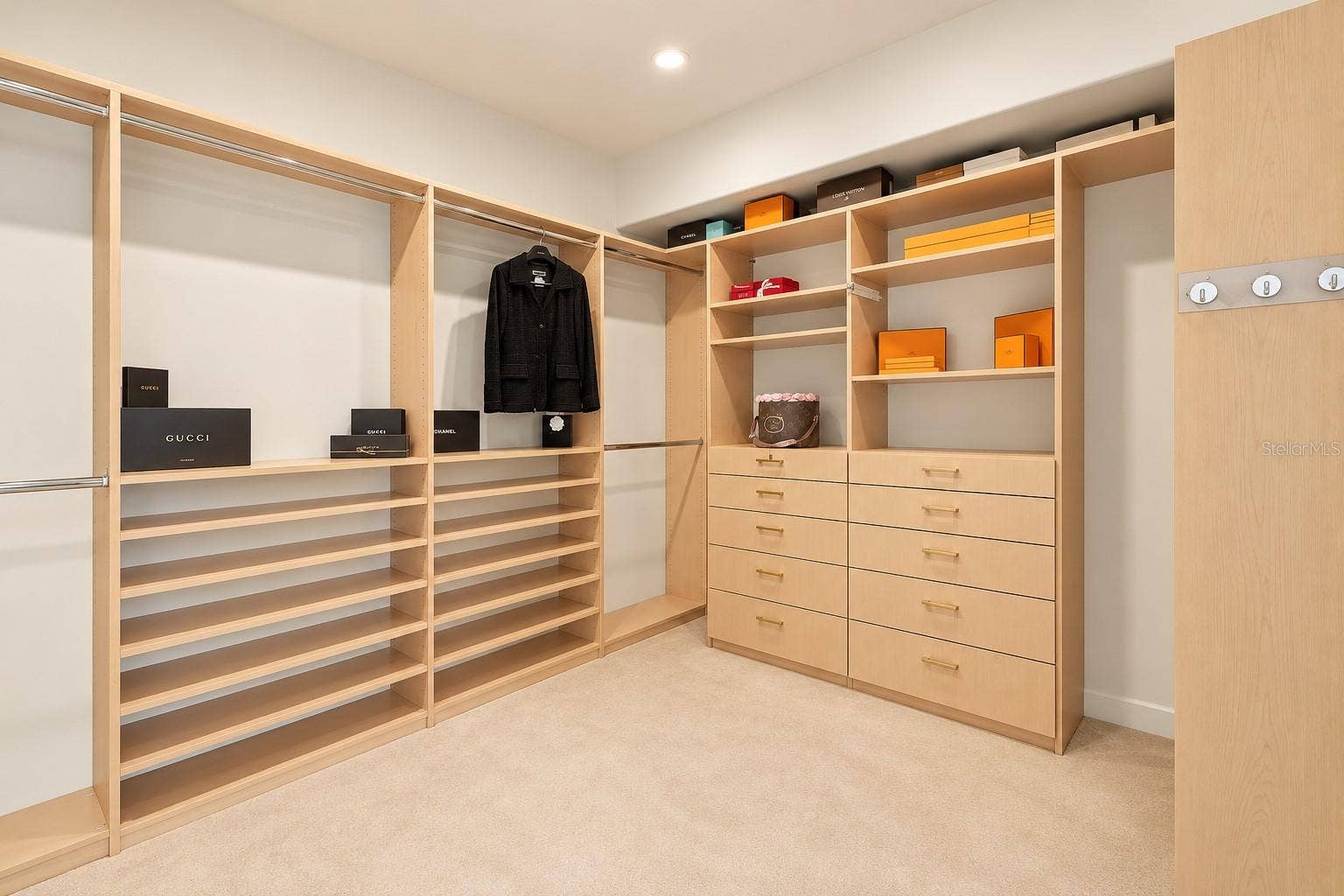 980 BAY ESPLANADE, Clearwater, FL 33767 Primary Closet
