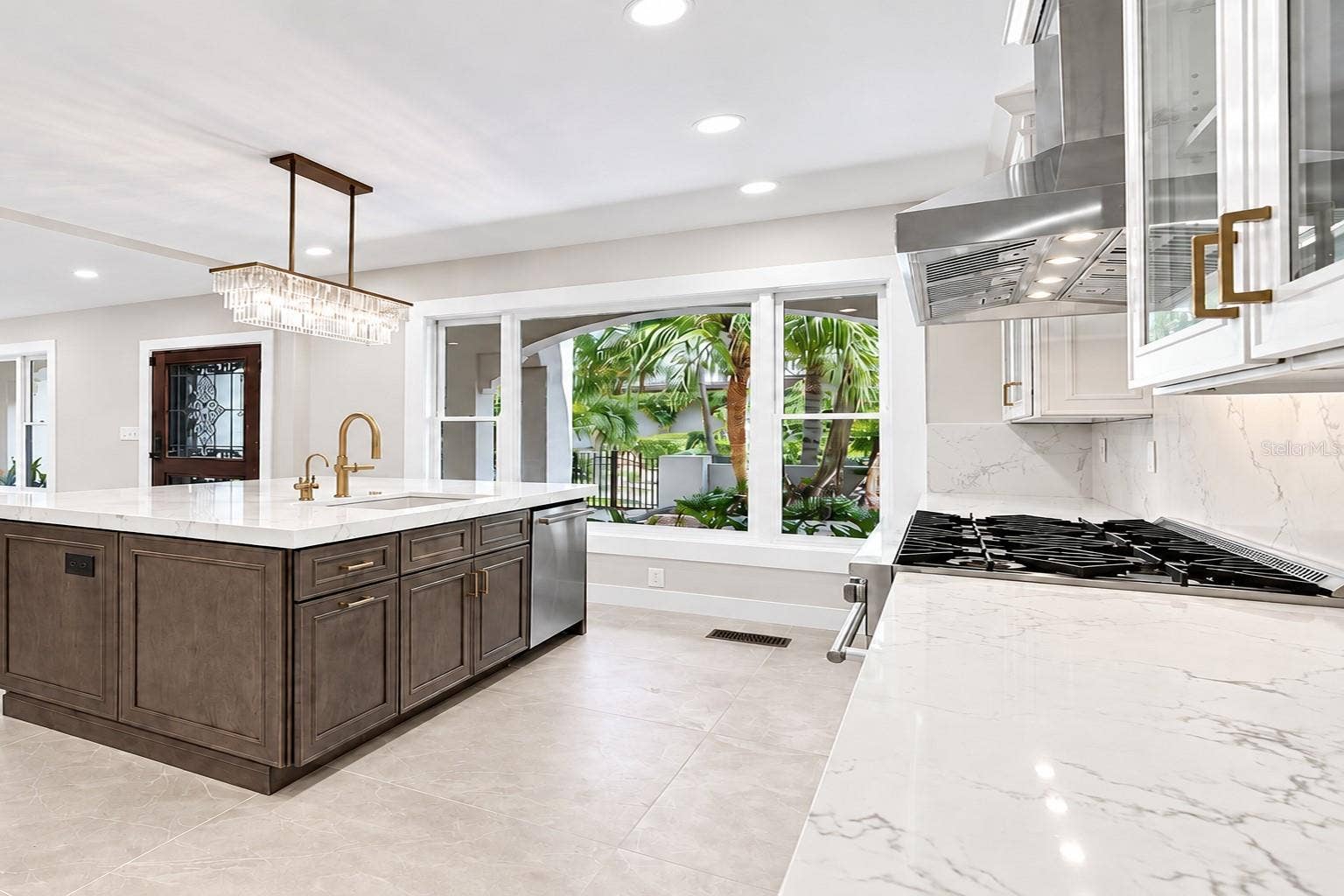 980 BAY ESPLANADE, Clearwater, FL 33767 980 BAY ESPLANADE, Clearwater, FL 33767