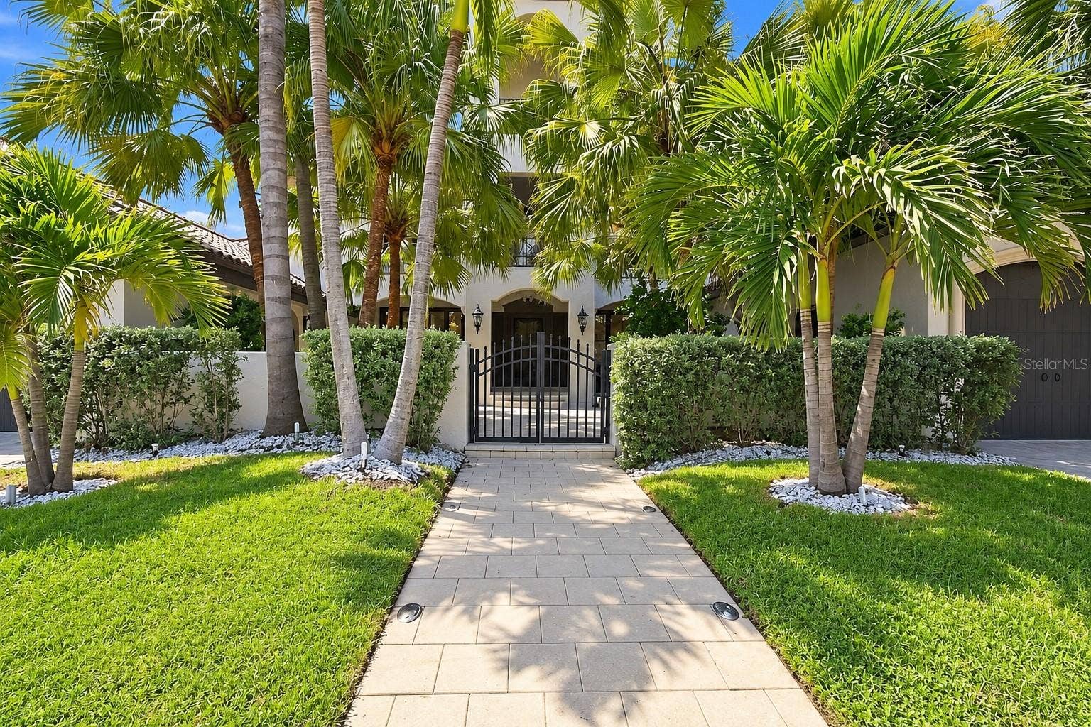 980 BAY ESPLANADE, Clearwater, FL 33767 980 BAY ESPLANADE, Clearwater, FL 33767