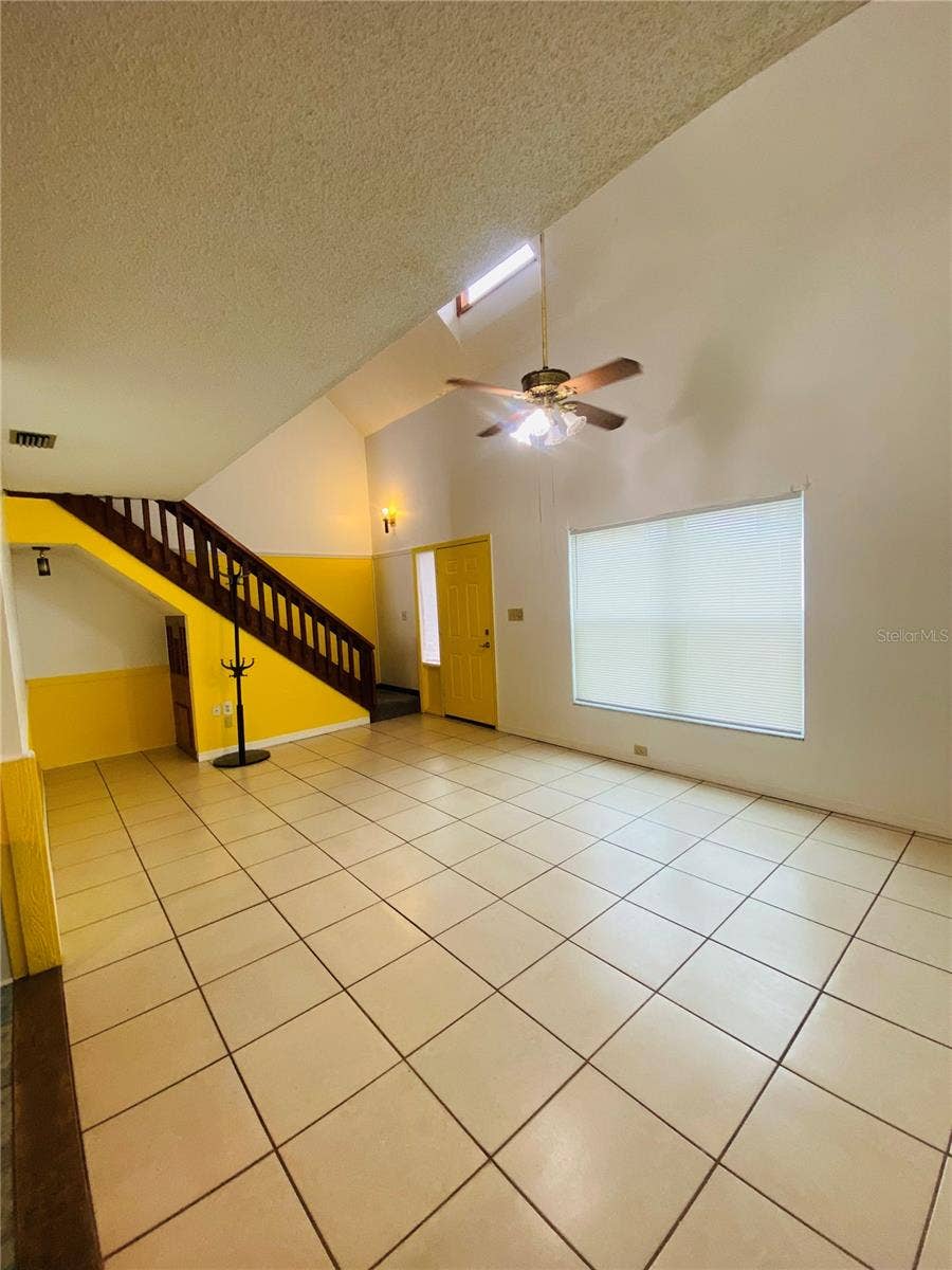 721 GASPARINO COURT, Seffner, FL 33584