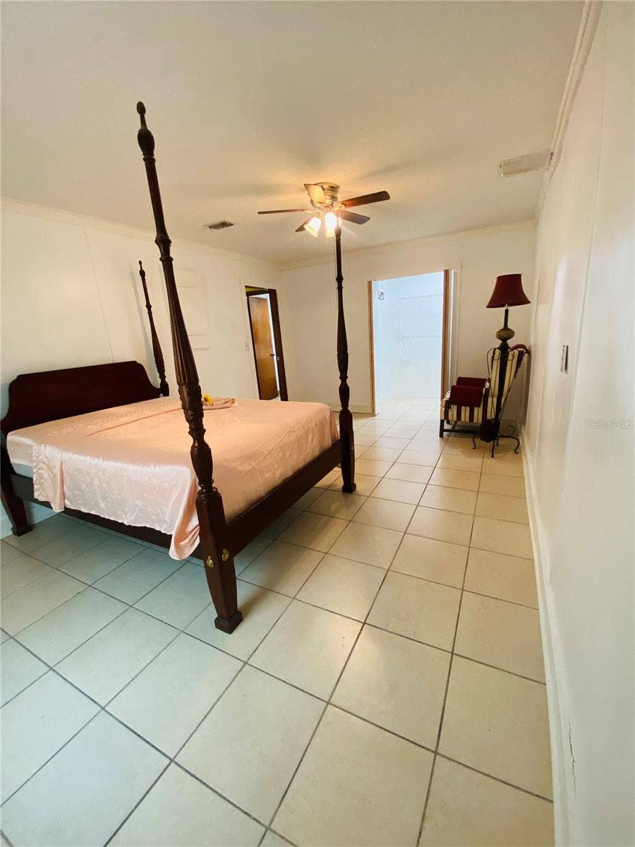 721 GASPARINO COURT, Seffner, FL 33584