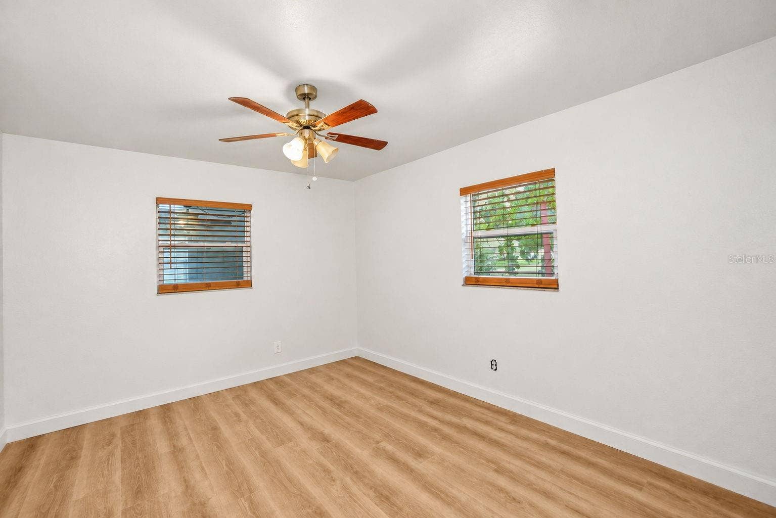 374 3RD STREET NW, #A, Largo, FL 33770 374 3RD STREET NW, #A, Largo, FL 33770