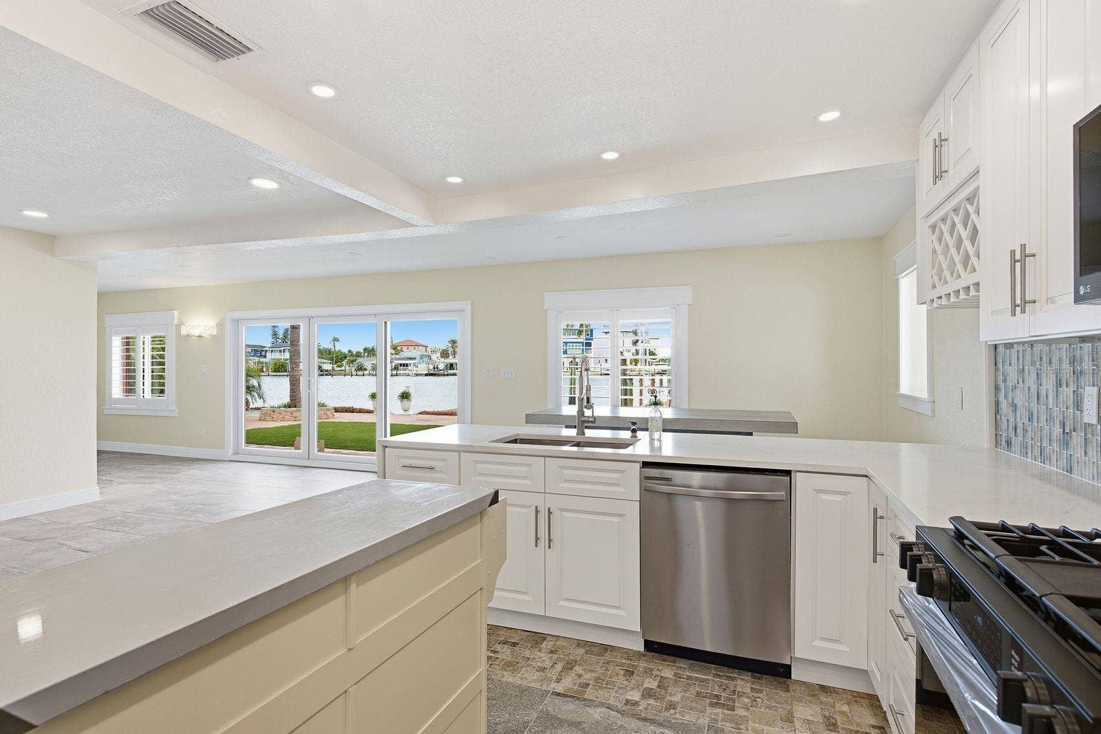 14223 E PARSLEY DRIVE, Madeira Beach, FL 33708 14223 E PARSLEY DRIVE, Madeira Beach, FL 33708