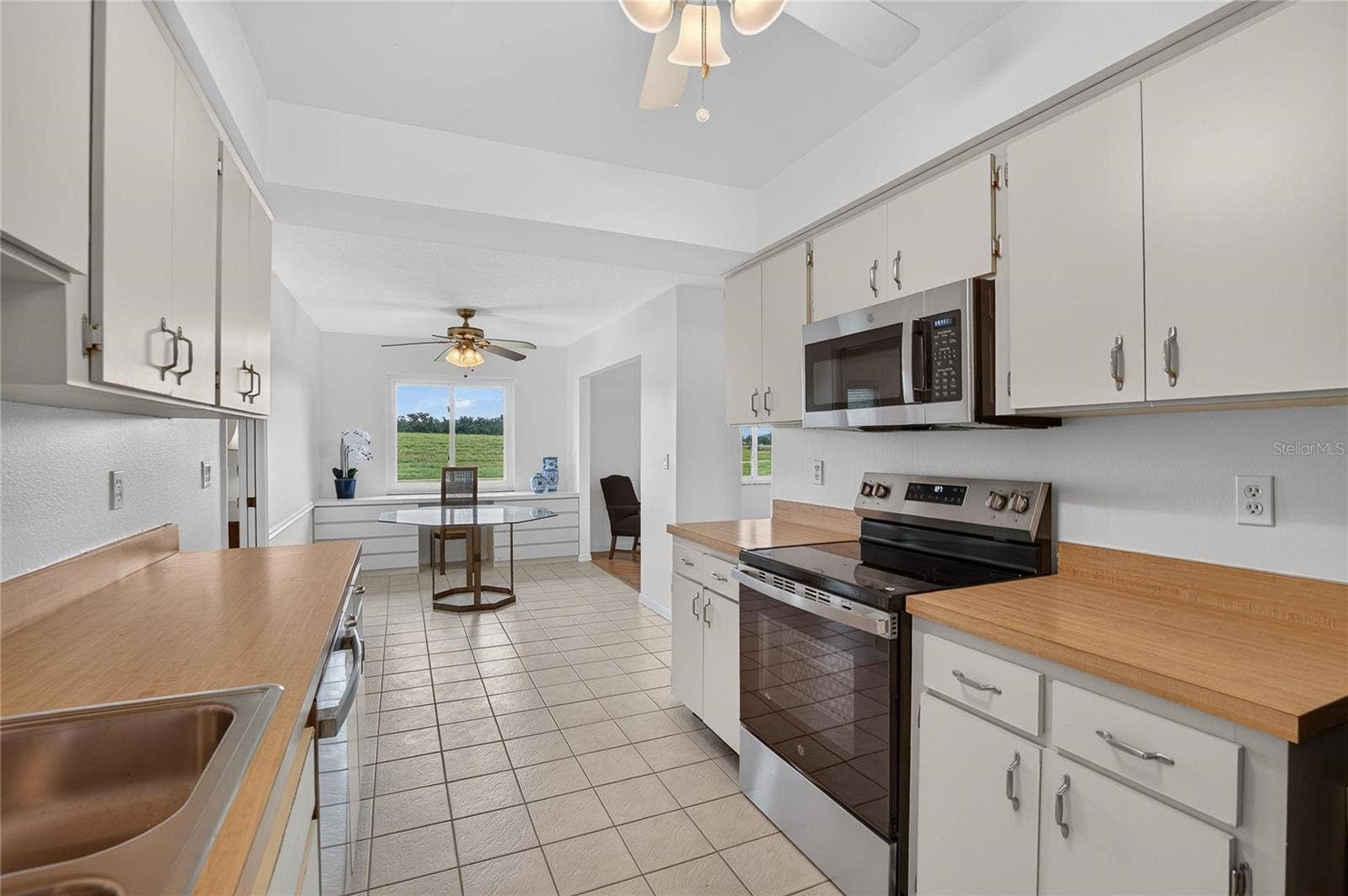 1308 LELAND DRIVE, #1308, Sun City Center, FL 33573 Kitchen