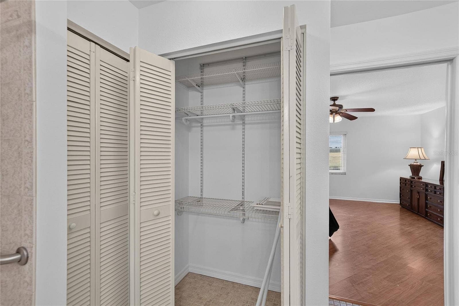 1308 LELAND DRIVE, #1308, Sun City Center, FL 33573 Primary Closet