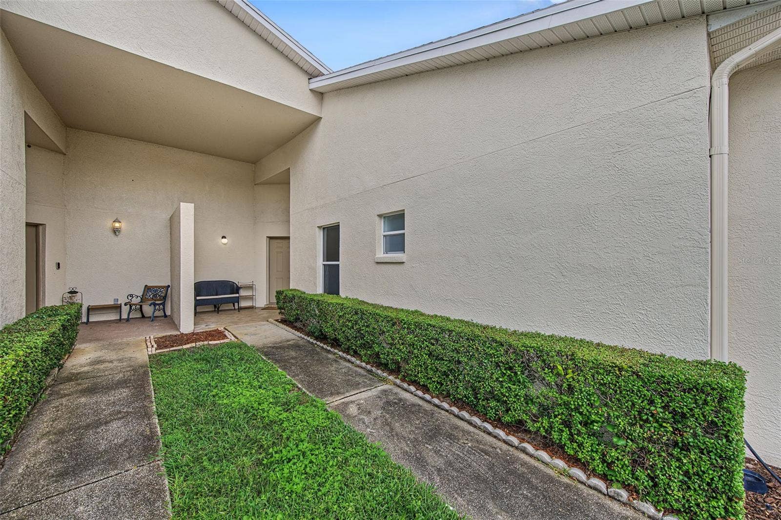 8406 TERRACE MEADOWS COURT, Temple Terrace, FL 33637