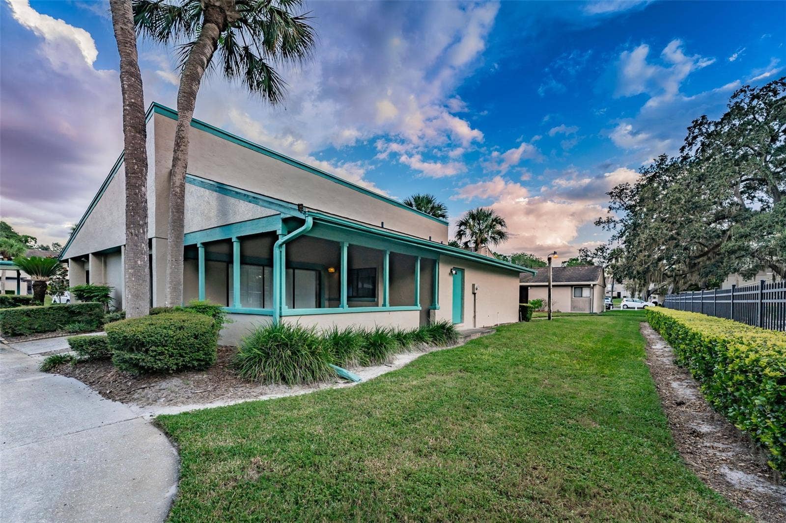 8406 TERRACE MEADOWS COURT, Temple Terrace, FL 33637