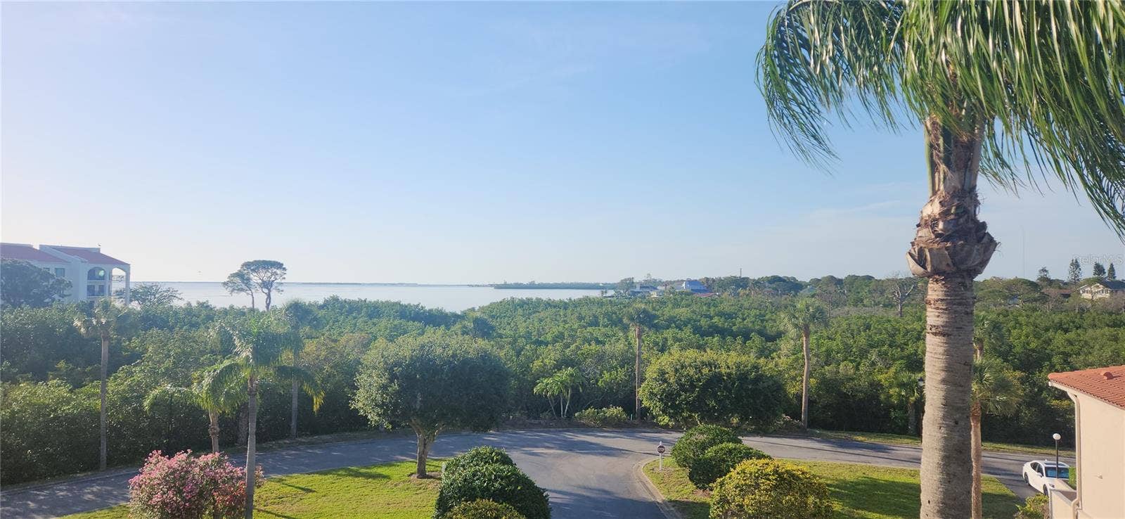 1806 MARINER DRIVE, #318, Tarpon Springs, FL 34689 the balcony will be a favorite spot for viewing Gulf activity throughout the day...