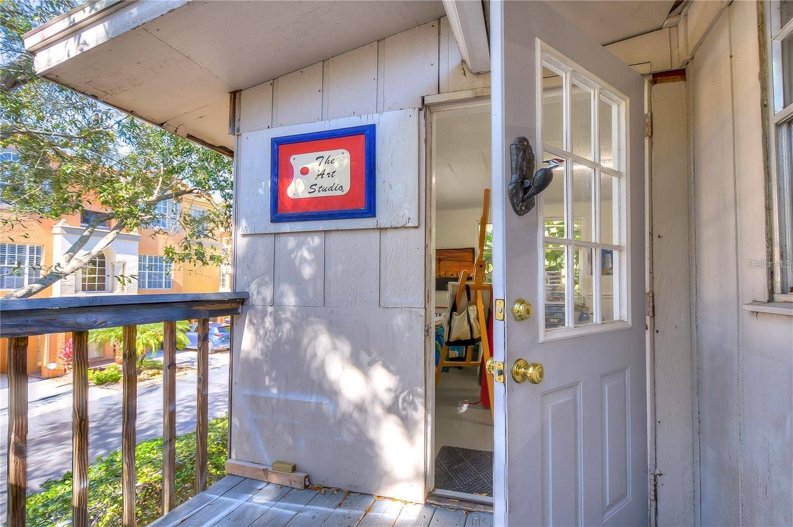 1806 MARINER DRIVE, #318, Tarpon Springs, FL 34689 Join the Art Club!