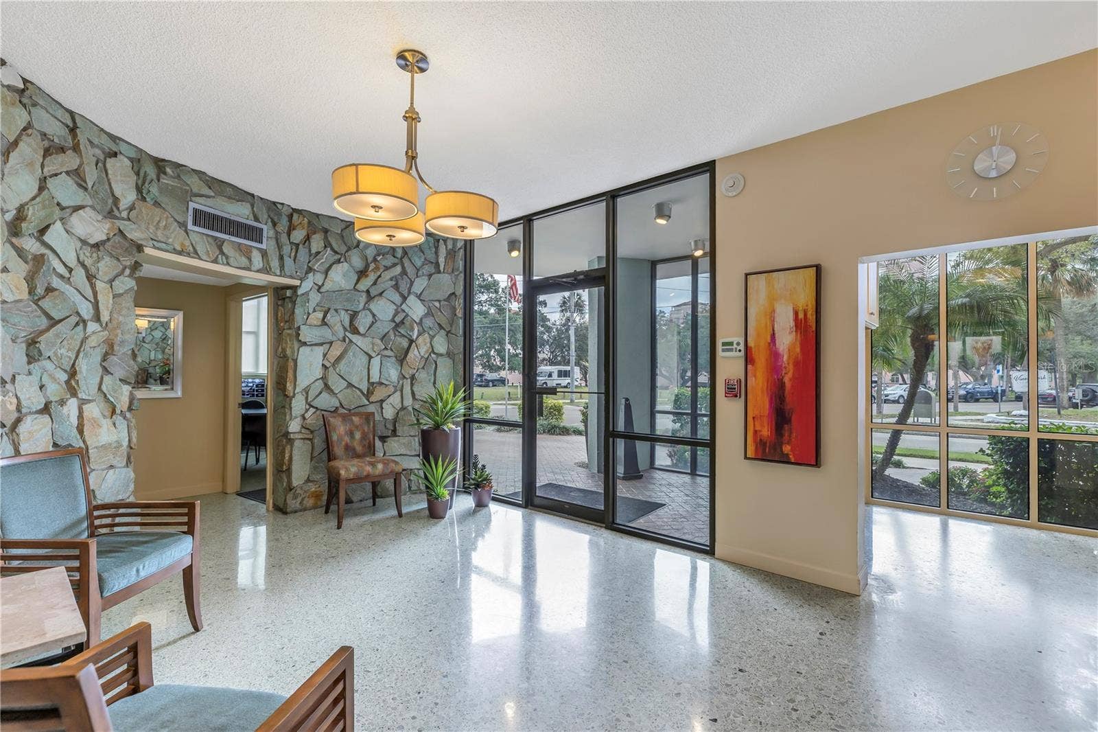 700 BEACH DRIVE NE, #201, St Petersburg, FL 33701 Lobby