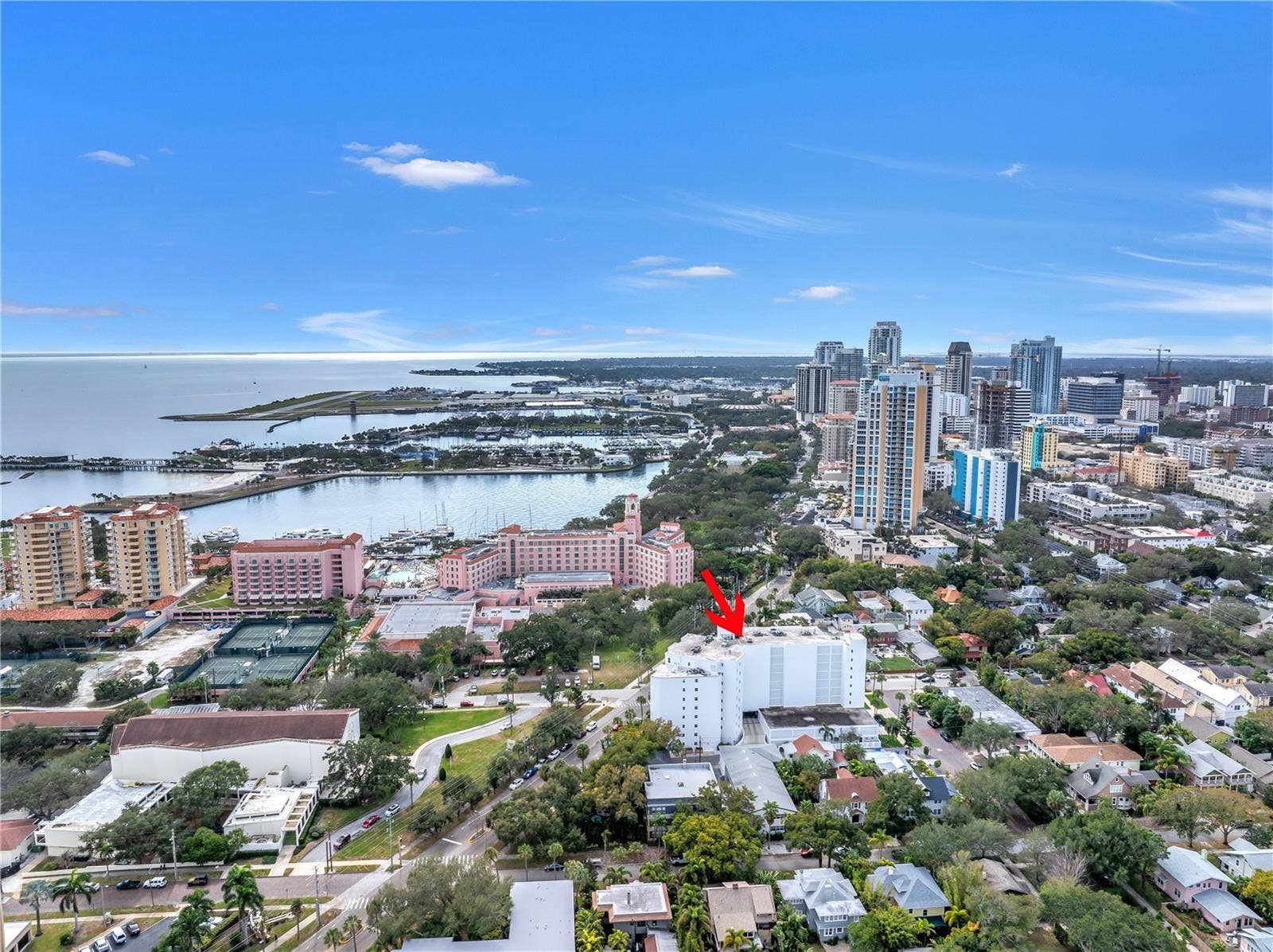700 BEACH DRIVE NE, #201, St Petersburg, FL 33701 700 BEACH DRIVE NE, #201, St Petersburg, FL 33701