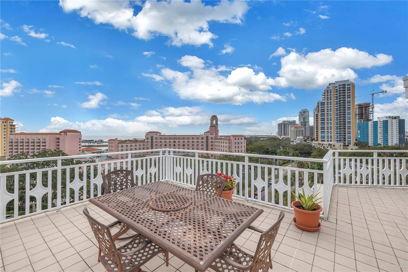 700 BEACH DRIVE NE, #201, St Petersburg, FL 33701 700 BEACH DRIVE NE, #201, St Petersburg, FL 33701