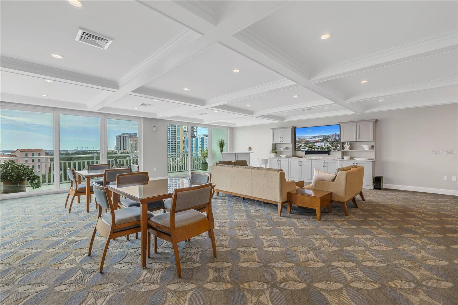 700 BEACH DRIVE NE, #201, St Petersburg, FL 33701 Community Room