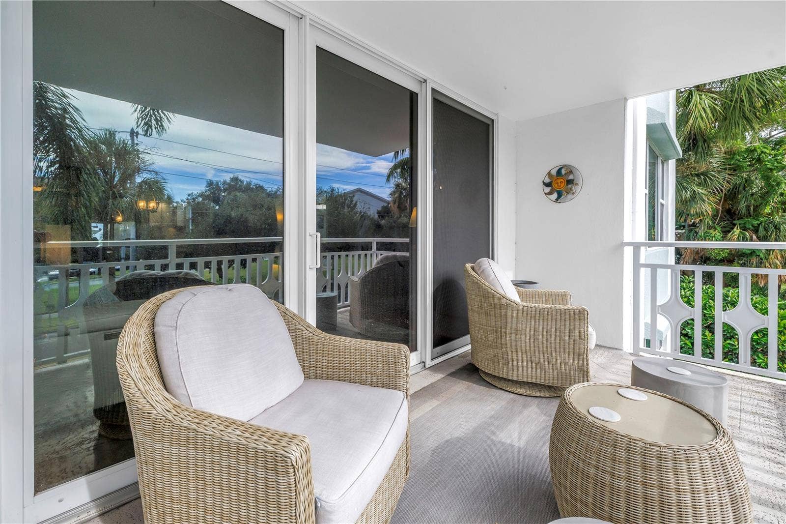 700 BEACH DRIVE NE, #201, St Petersburg, FL 33701 700 BEACH DRIVE NE, #201, St Petersburg, FL 33701