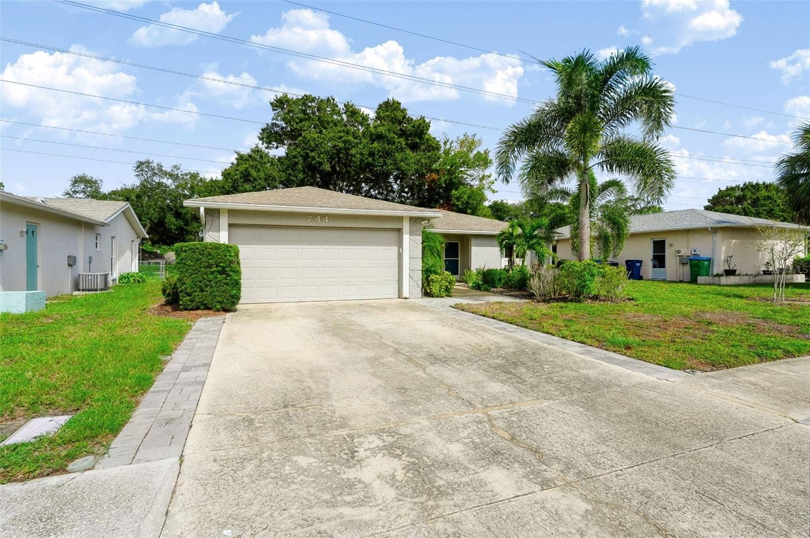 744 GREEN VALLEY ROAD, Palm Harbor, FL 34683