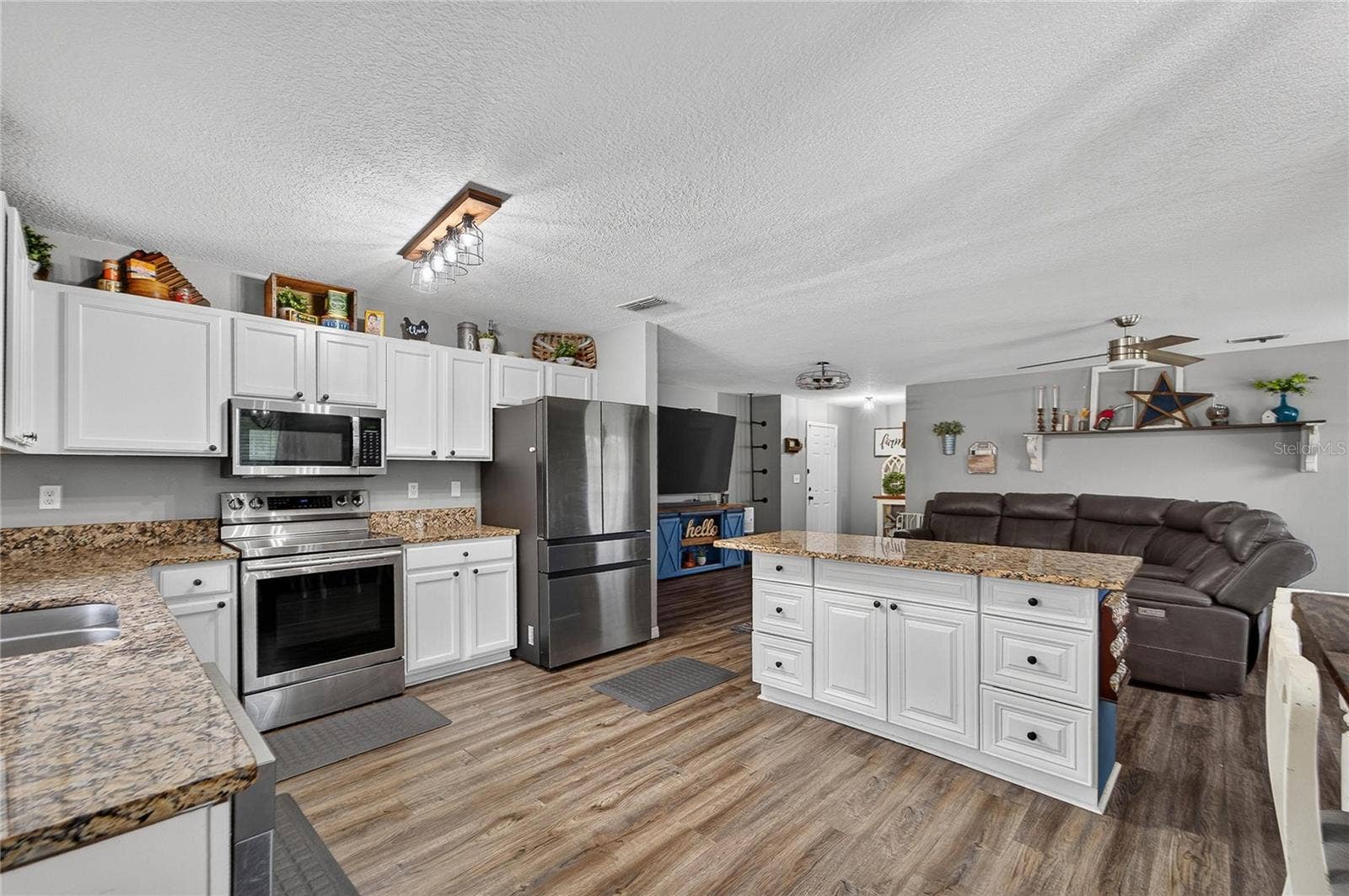 1257 DREW STREET, Lakeland, FL 33810 1257 DREW STREET, Lakeland, FL 33810
