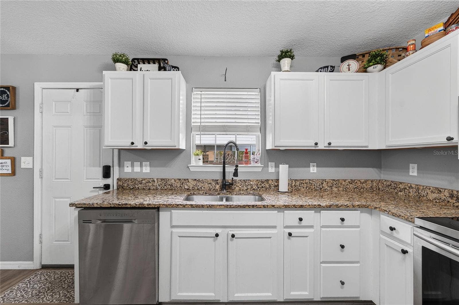 1257 DREW STREET, Lakeland, FL 33810 1257 DREW STREET, Lakeland, FL 33810