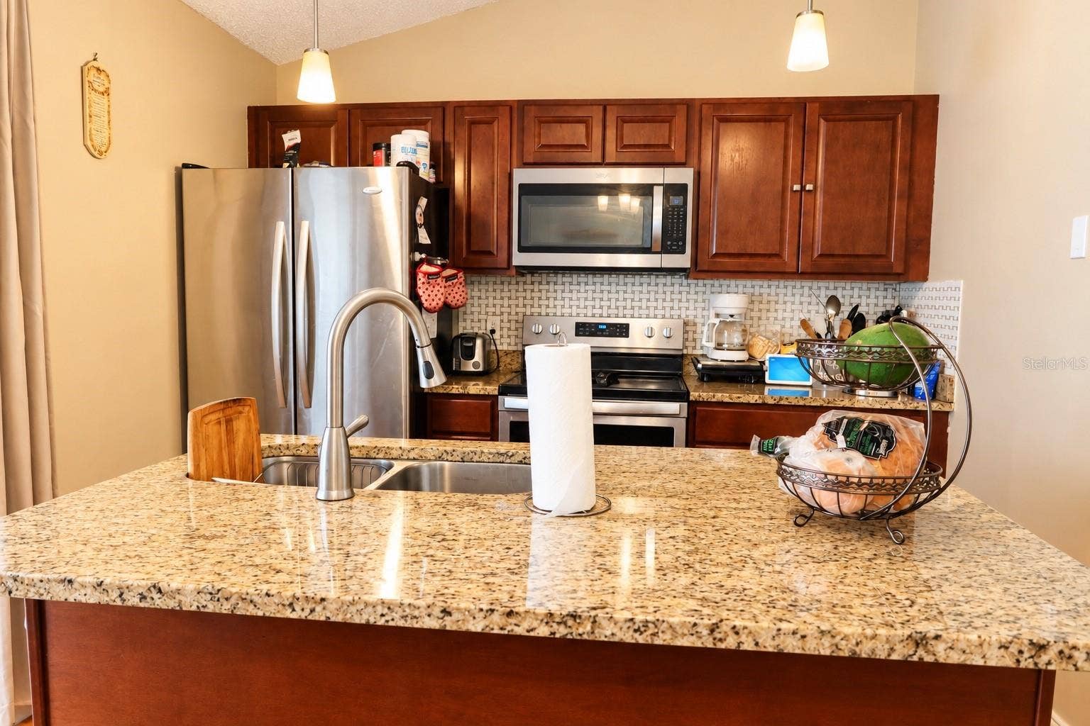 11658 PURPLE LILAC CIRCLE, Orlando, FL 32837 11658 PURPLE LILAC CIRCLE, Orlando, FL 32837