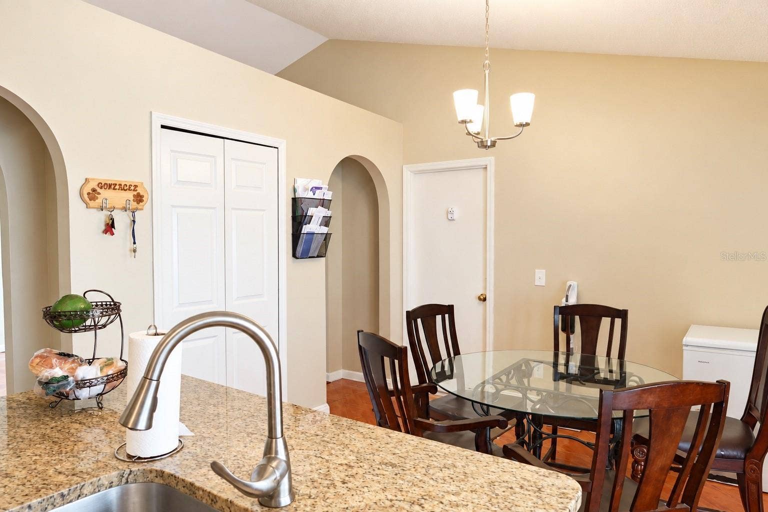 11658 PURPLE LILAC CIRCLE, Orlando, FL 32837 11658 PURPLE LILAC CIRCLE, Orlando, FL 32837
