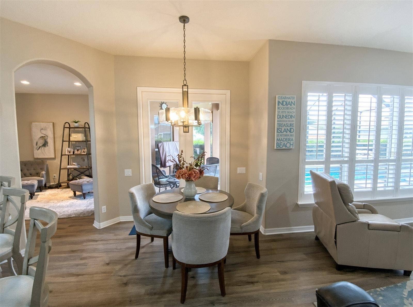 Breakfast Nook