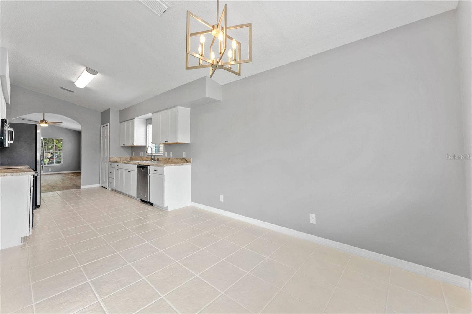 19009 FISHERMANS BEND DRIVE, Lutz, FL 33558