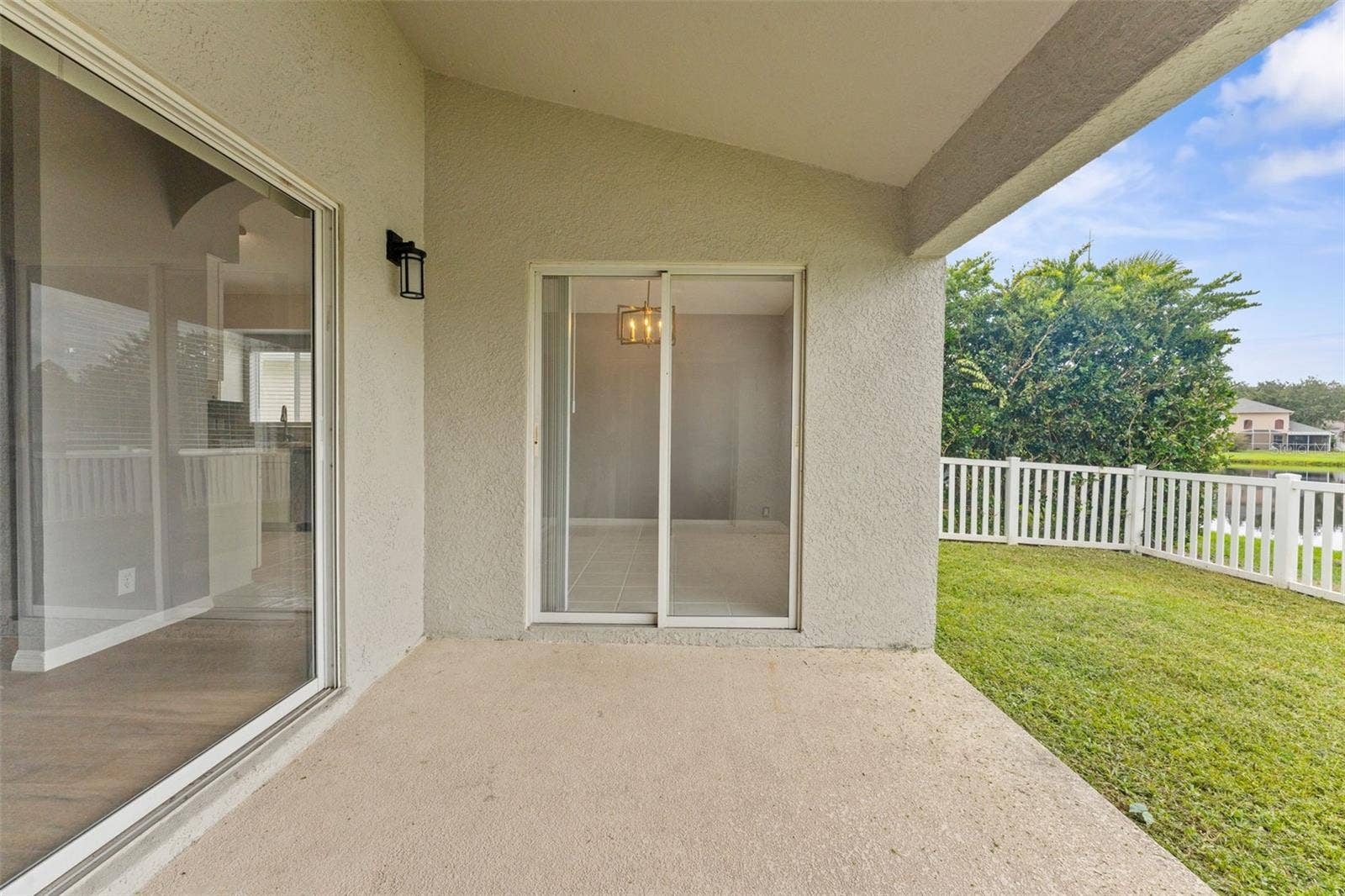 19009 FISHERMANS BEND DRIVE, Lutz, FL 33558