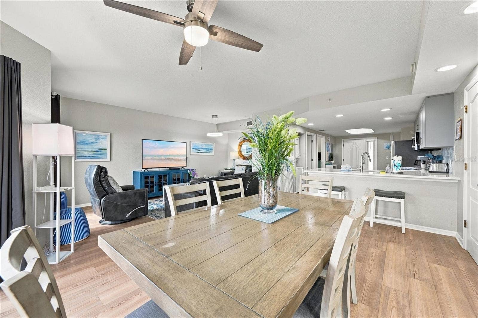 12000 GULF BOULEVARD, #206W-205W, Treasure Island, FL 33706 12000 GULF BOULEVARD, #206W-205W, Treasure Island, FL 33706