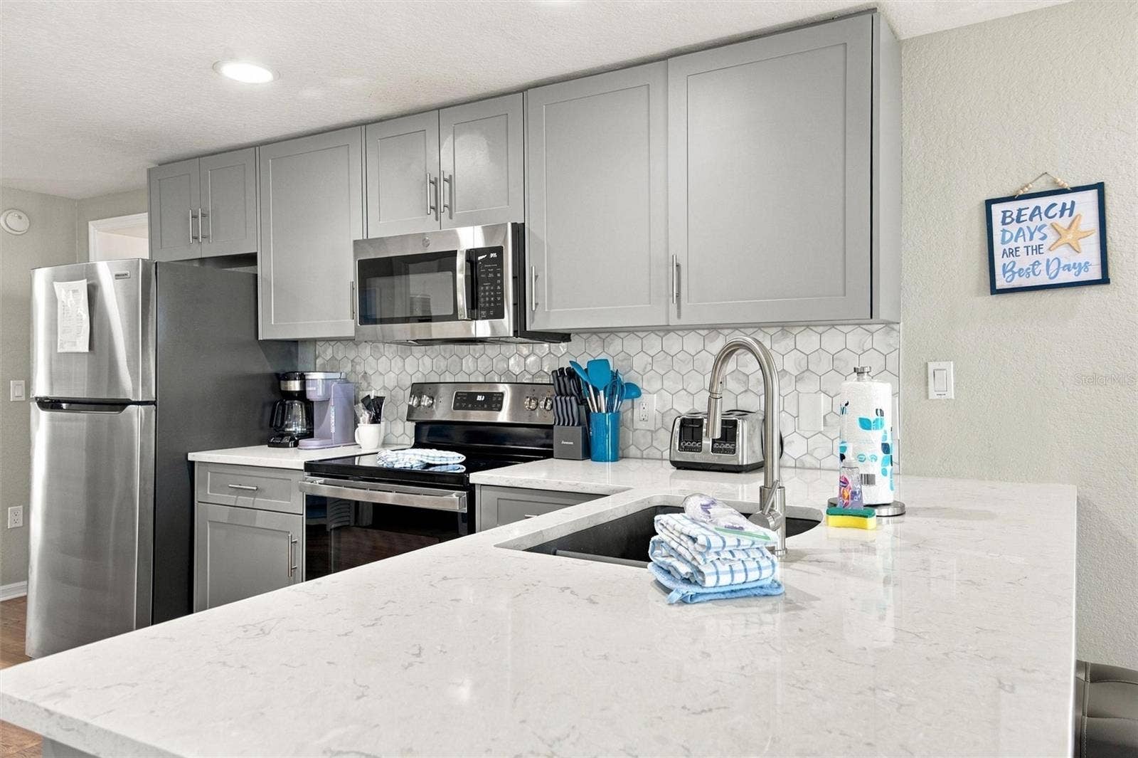 12000 GULF BOULEVARD, #206W-205W, Treasure Island, FL 33706 12000 GULF BOULEVARD, #206W-205W, Treasure Island, FL 33706